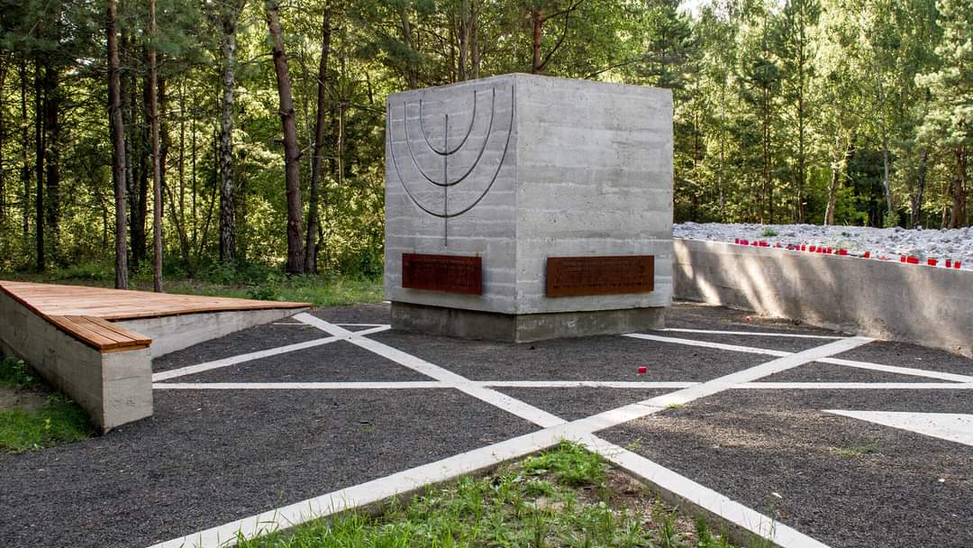 Memorial to the Murdered Jews (2015) in Prokhid village